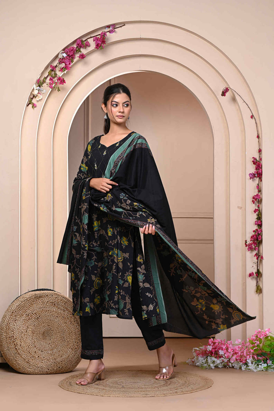 Explore the Elegant Floral Black Kurta Set with Dupatta