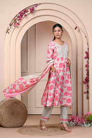 Elegant Pink Floral Kurta Set with Dupatta