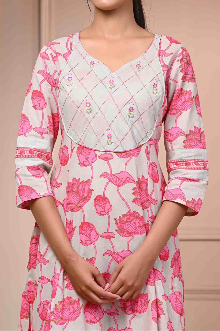 Elegant Pink Floral Kurta Set with Dupatta