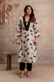 Ethnic kurta set in black & beige by Aaronee
