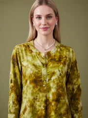 Tie-Dye Rayon Kurta with White Pants by Aaronee