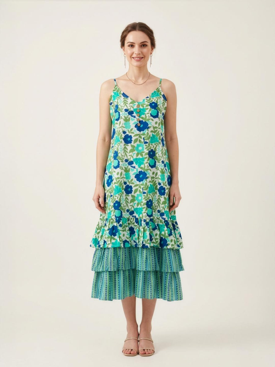 Comfortable cotton vacation dress for women