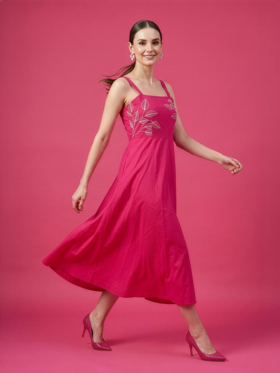 Elegant pink midi dress for casual and vacation wear