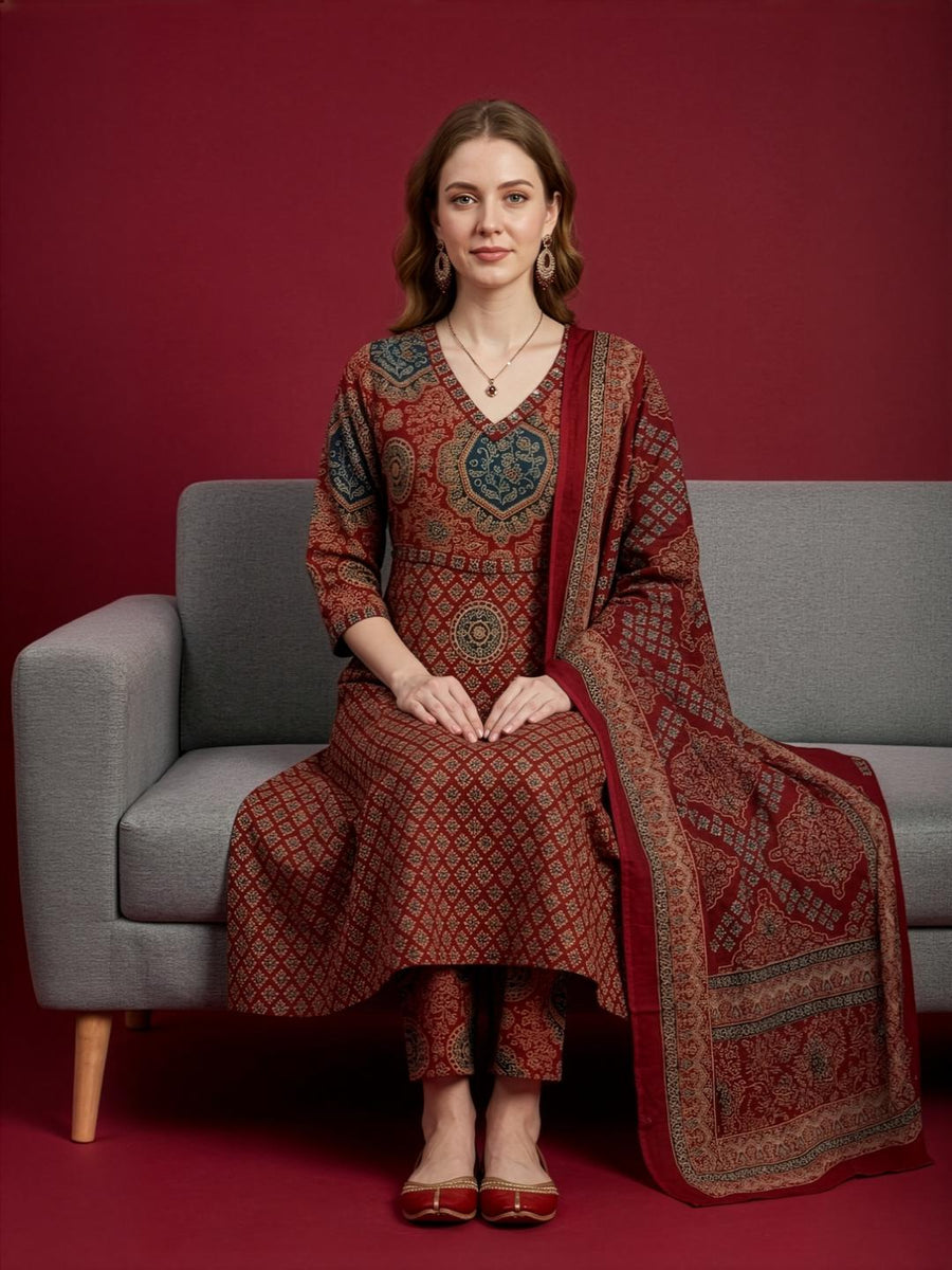 Red Heritage Print Kurta Set with Straight Pants