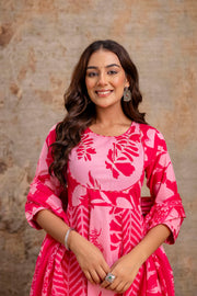Flared Anarkali kurta with matching dupatta