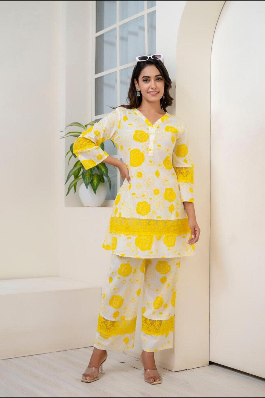 Floral Print Yellow and White Kurta Set