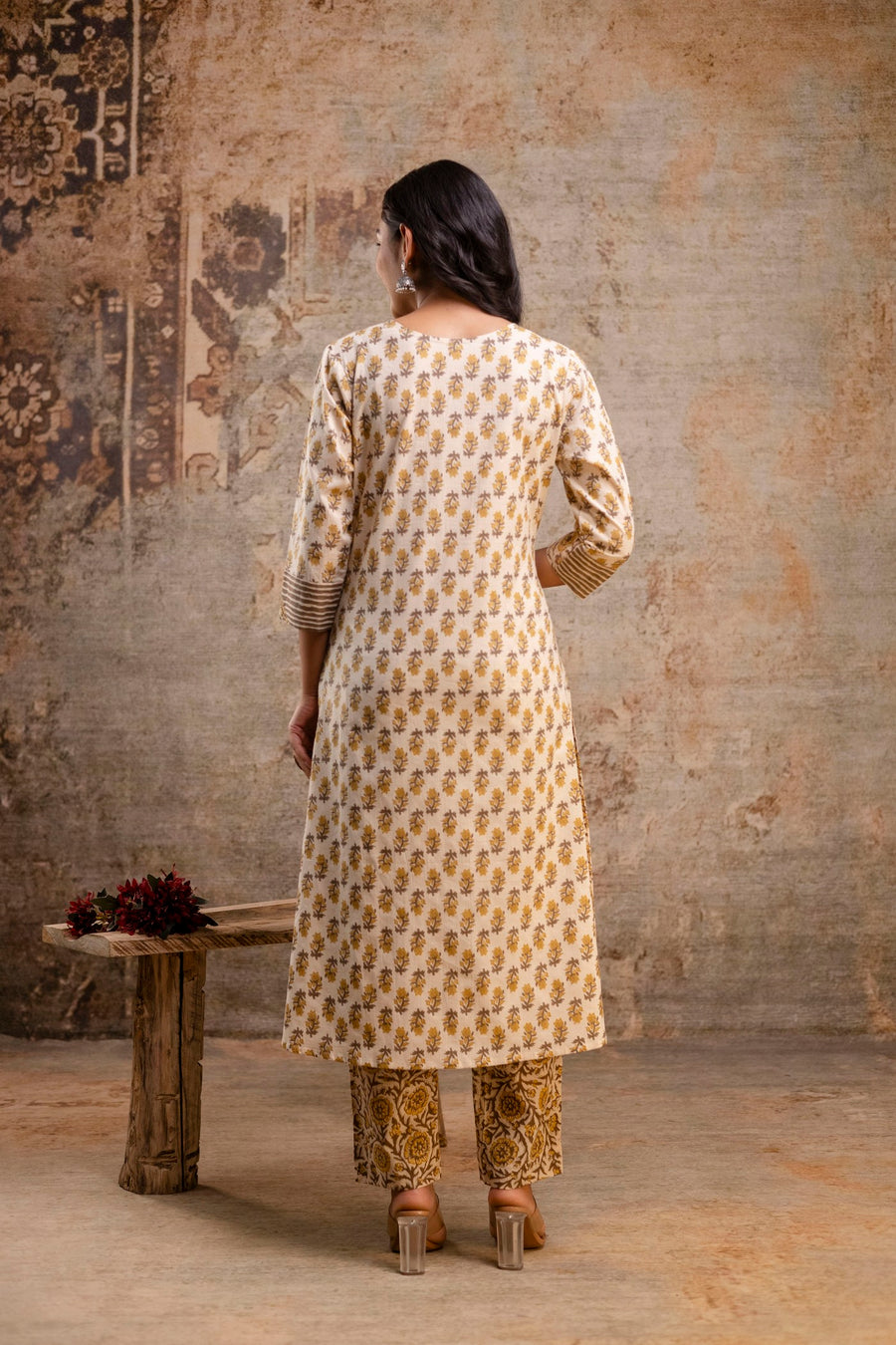 Floral print kurta and pant with stripe dupatta