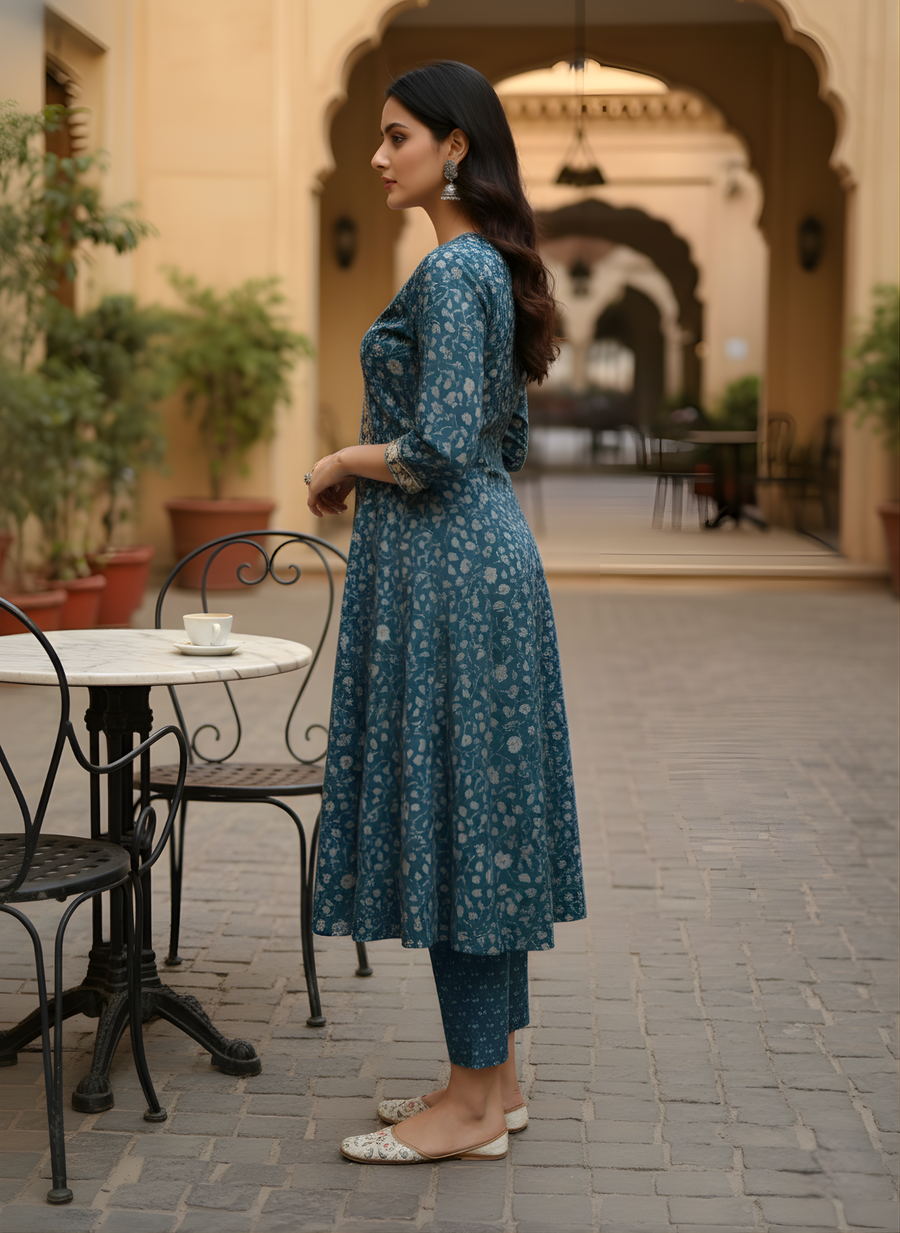 Aaronee Blue Handblock Printed Pure Cotton Kurta Pant Set for Women