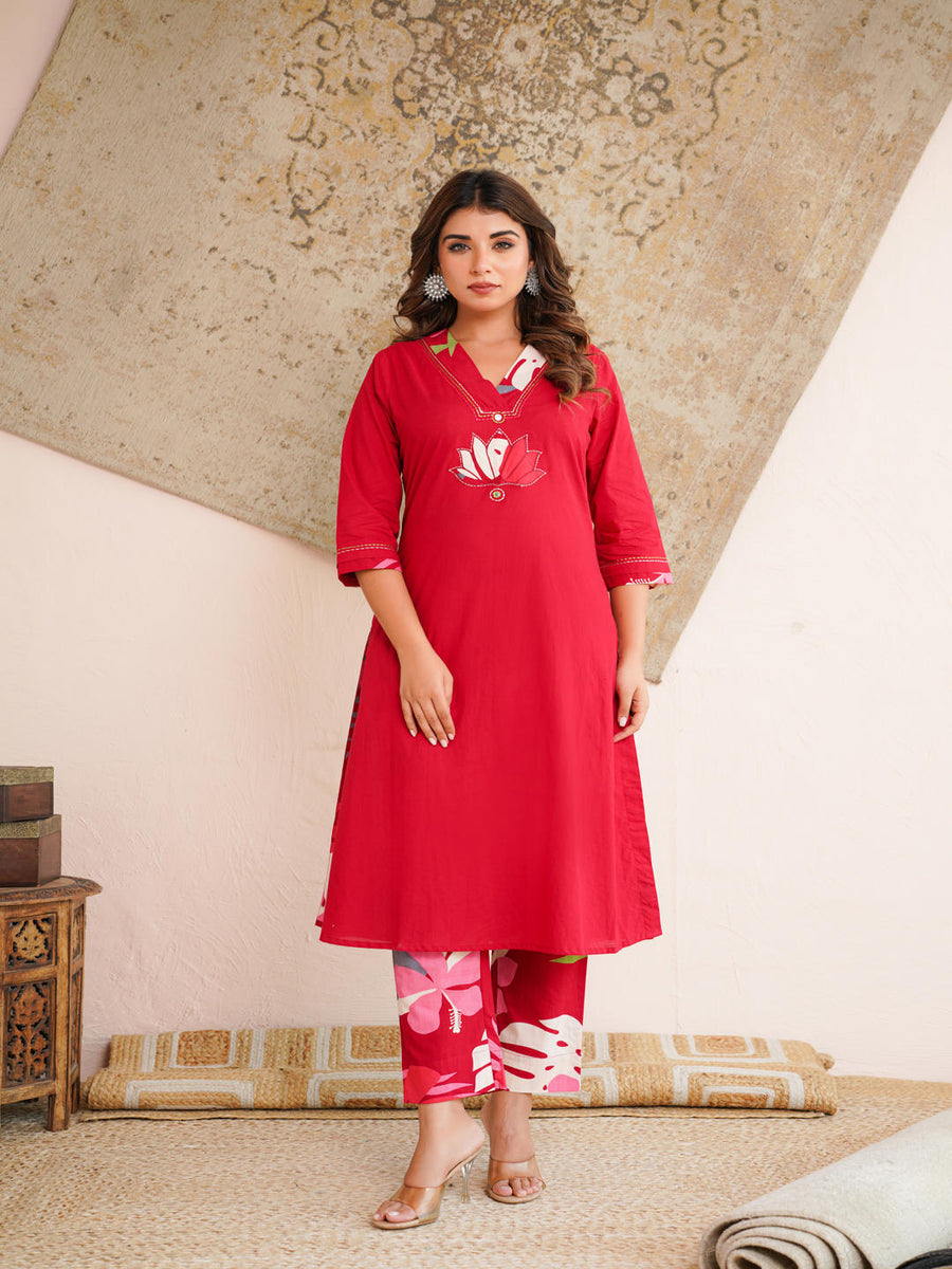 Aaronee Red Cotton Kurta Set for Women