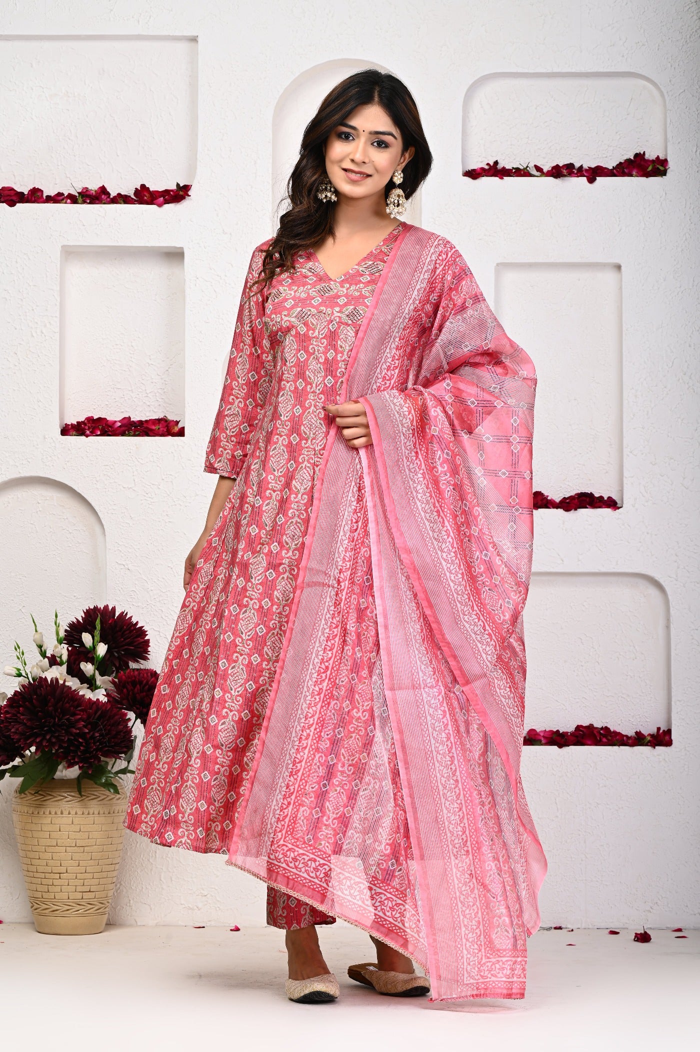 Rearmost Print Alia Cut Anarkali Dupatta Set: Contemporary Chic in Chanderi.