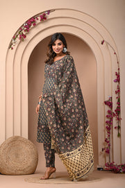 Elevate Your Ethnical Style with Aaronee Jaipuri Print Anarkali Kurti Pant Dupatta Set