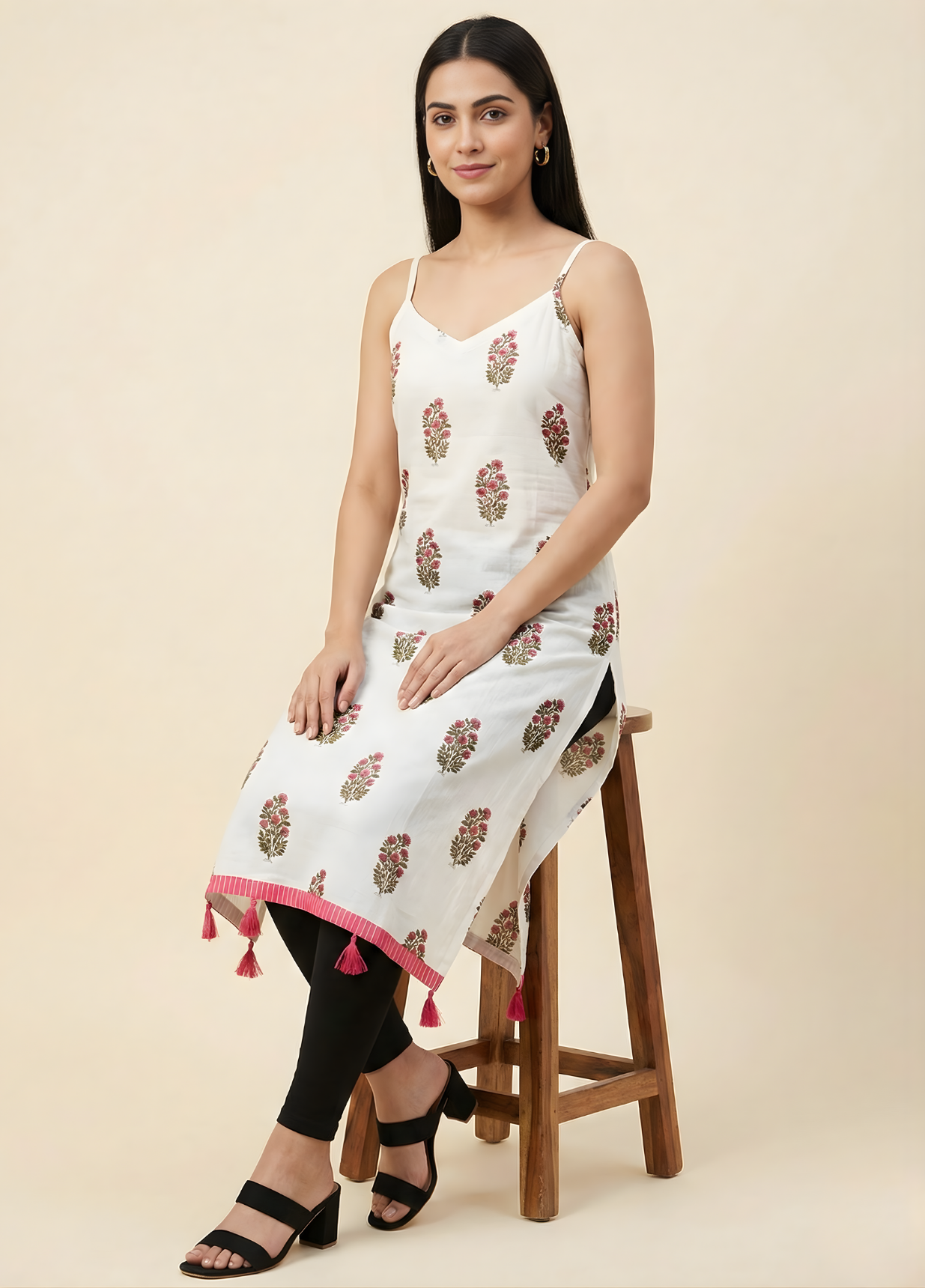 Aaronee ivory mul cotton kurti front view