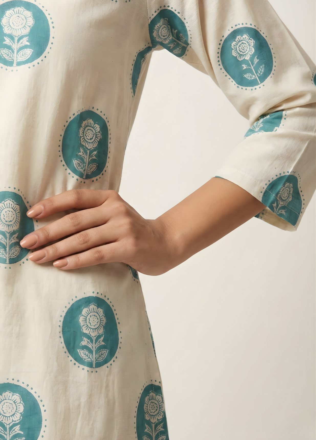 Ivory & Teal Blue Printed Mul Cotton Kurti with Lining – Elegant Women Ethnic Wear by Aaronee
