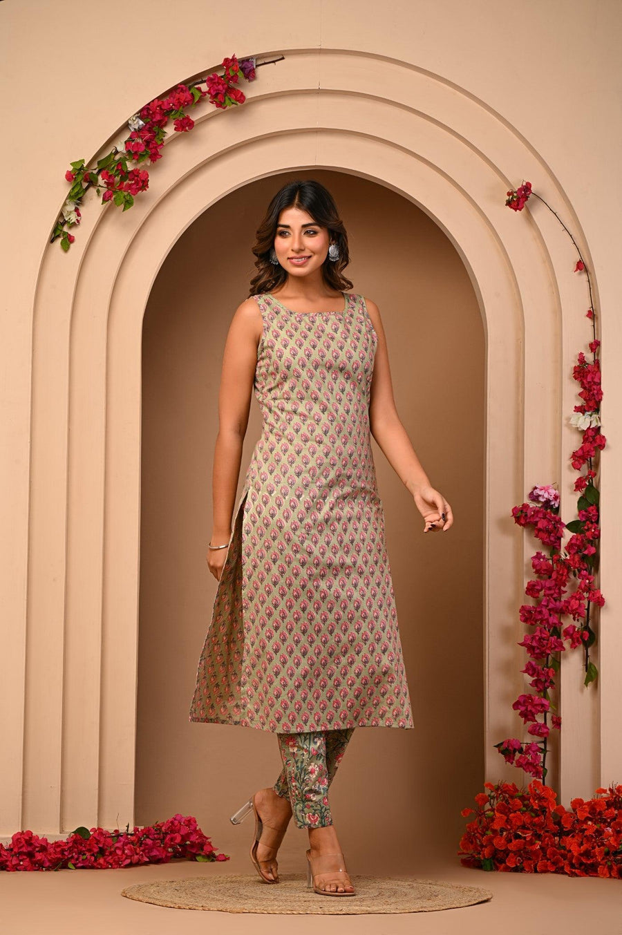 Kurta Set for Women - Stylish Ethnic Wear | Aaronee