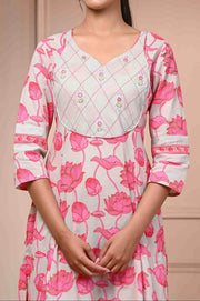 Kurta Set for Women - Stylish & Elegant Ethnic Wear | Aaronee