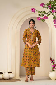 Kurta Set for Women - Stylish and Comfortable | Aaronee