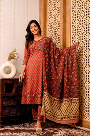 Kurta Set for Women - Elegant Ethnic Styles | Aaronee