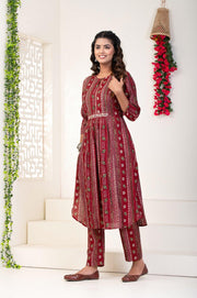 Kurta Set for Women - Elegant Ethnic Wear | Aaronee