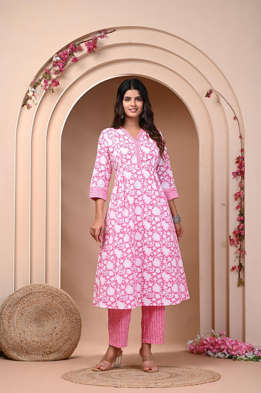 Kurta Set for Women - Stylish Ethnic Wear | Aaronee