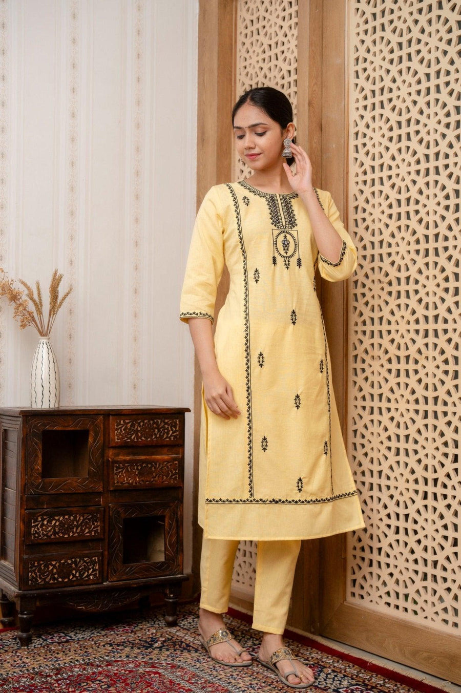 Kurta Set for Women - Stylish Ethnic Wear by Aaronee