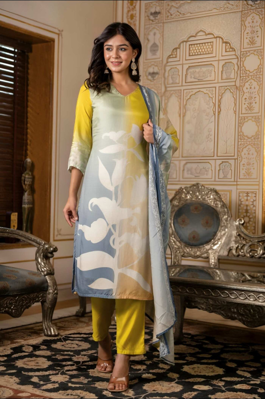 Kurta Set for Women - Elegant Ethnic Wear by Aaronee