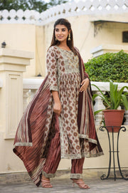 Kurta Set for Women - Stylish and Comfortable Ethnic Wear | Aaronee