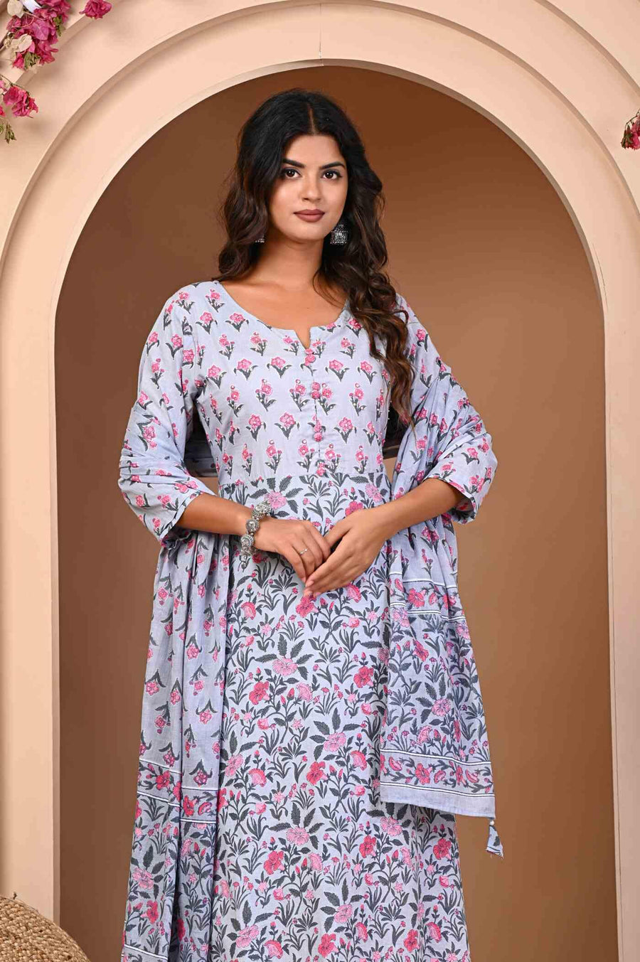 Kurta Set for Women with Dupatta - Elegant Styles by Aaronee