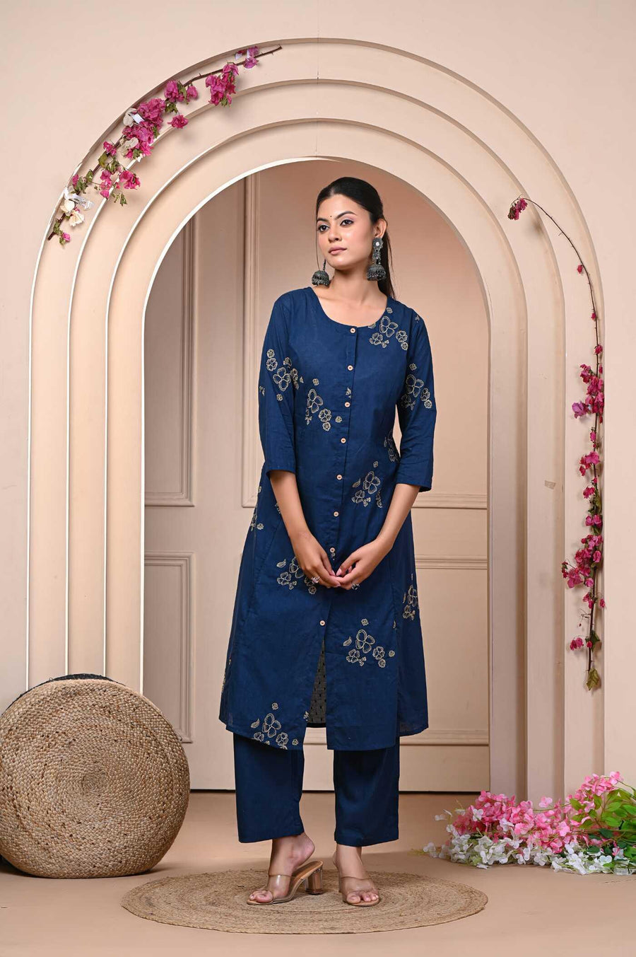 Kurta Set for Women - Stylish Ethnic Wear | Aaronee