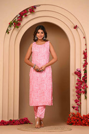 Elegant Kurta Set for Women - Stylish Ethnic Wear by Aaronee