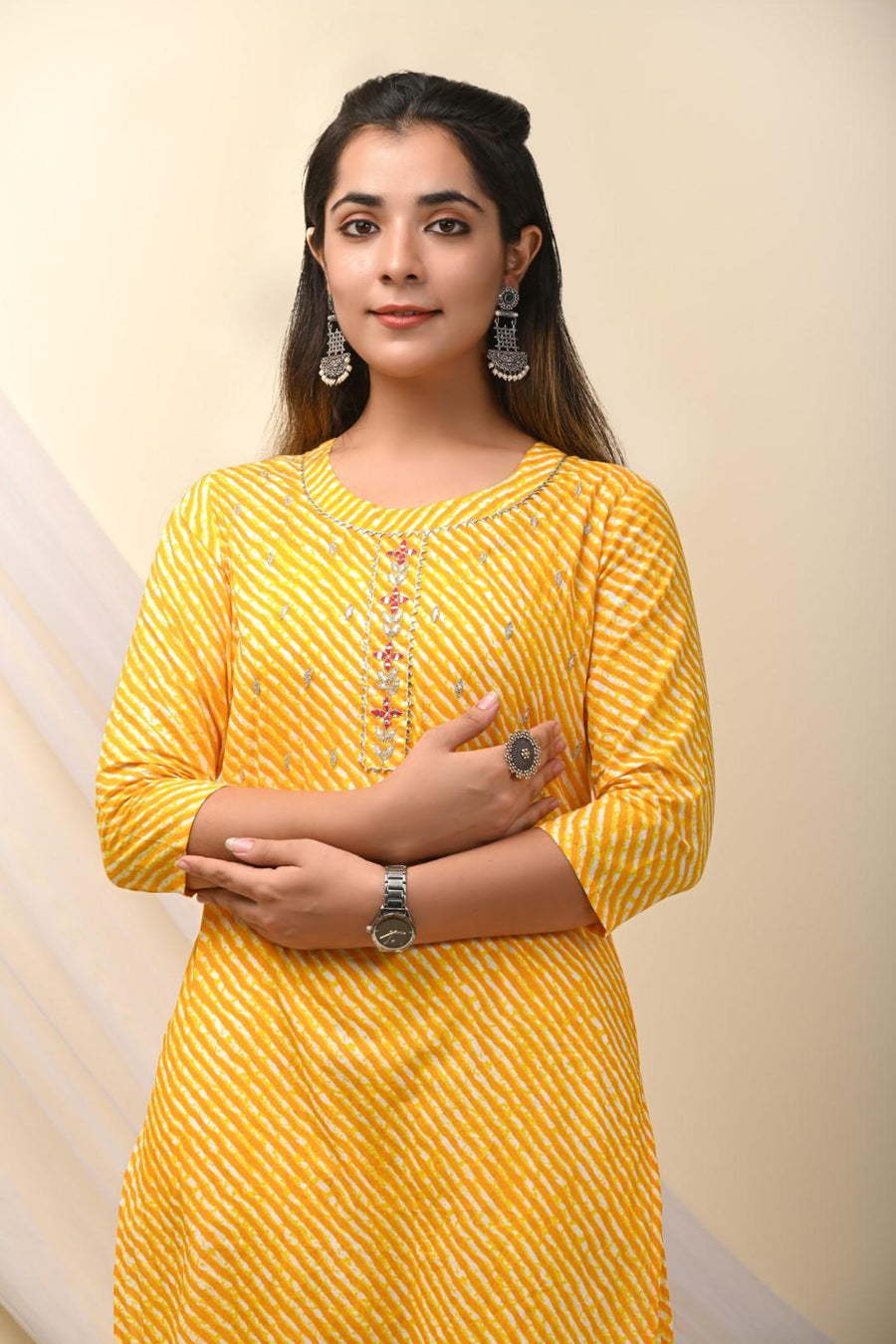 Kurti for Women - Stylish and Comfortable Ethnic Wear | Aaronee