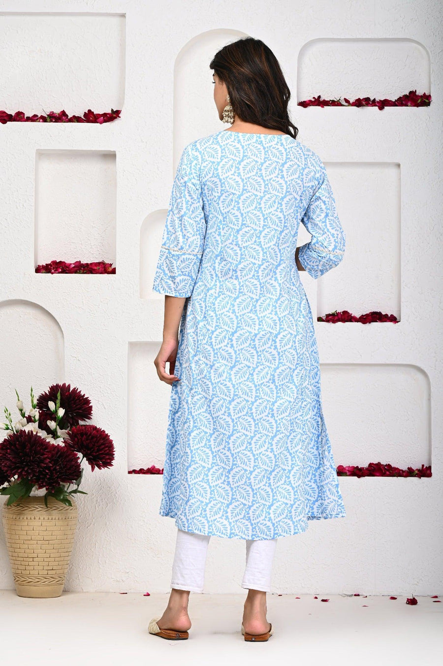 Kurti for Women - Trendy & Comfortable Ethnic Wear | Aaronee