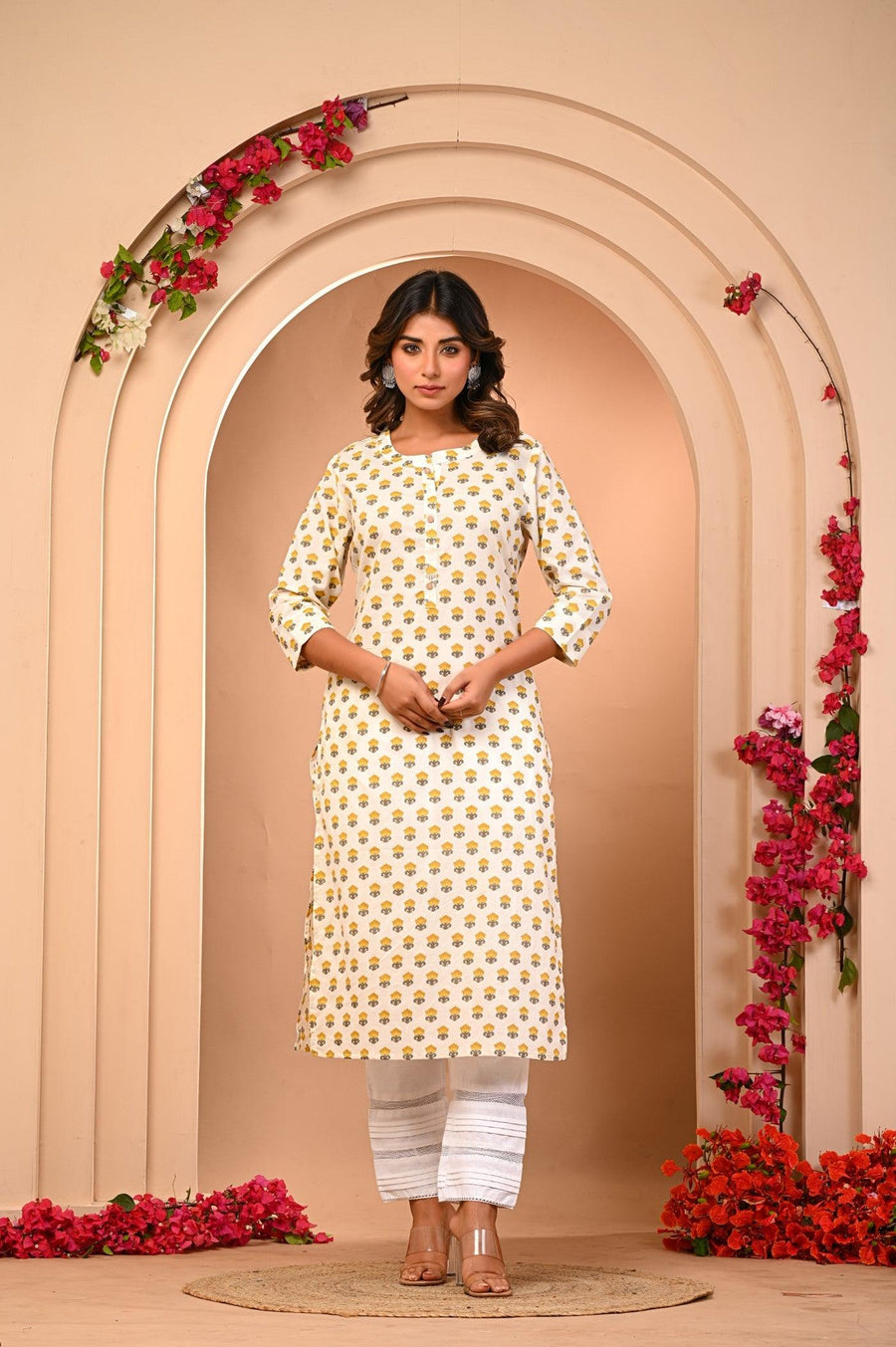 Kurti for Women - Elegant Ethnic Wear by Aaronee