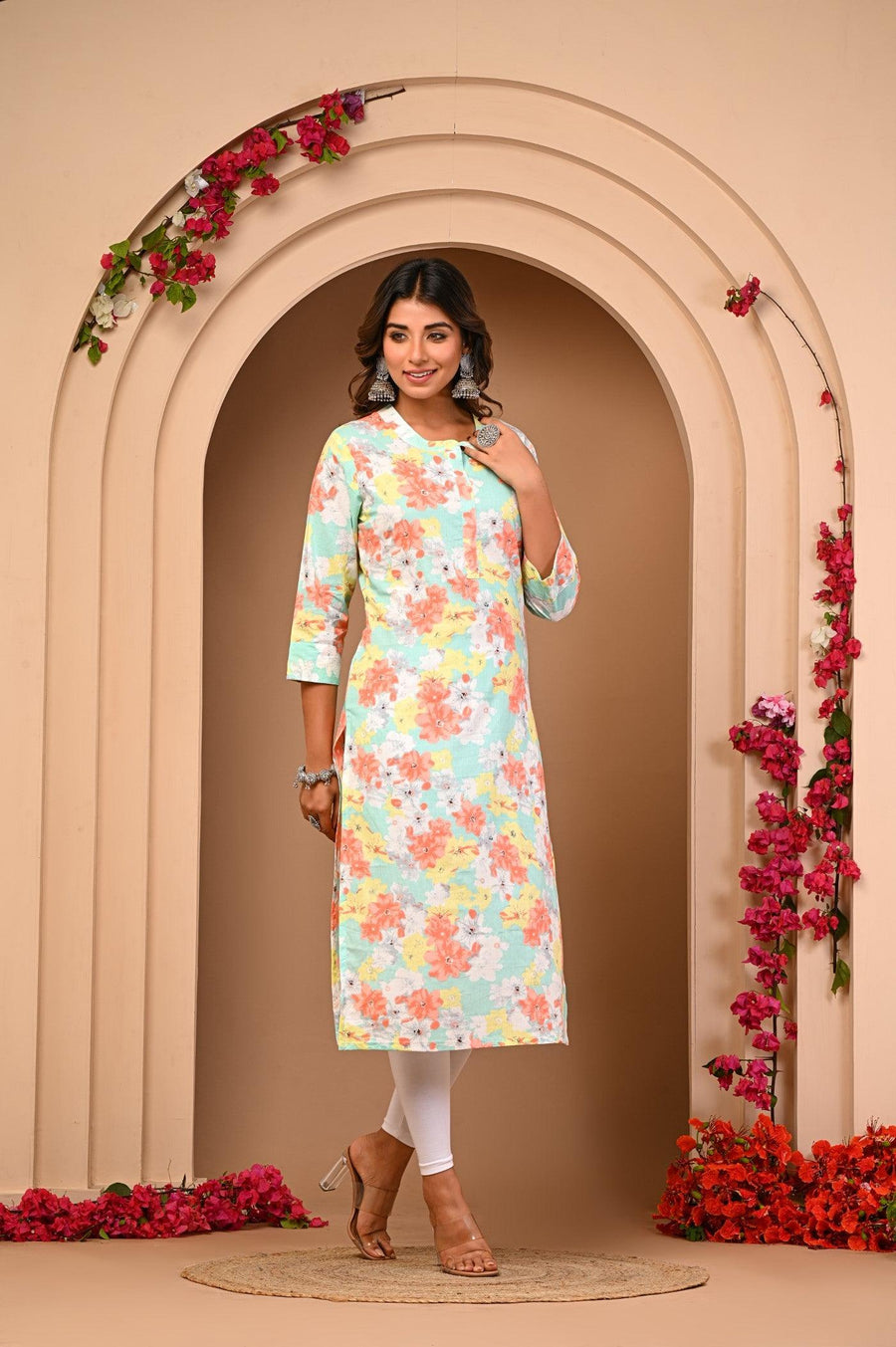 Kurti for Women - Trendy Ethnic Wear | Aaronee