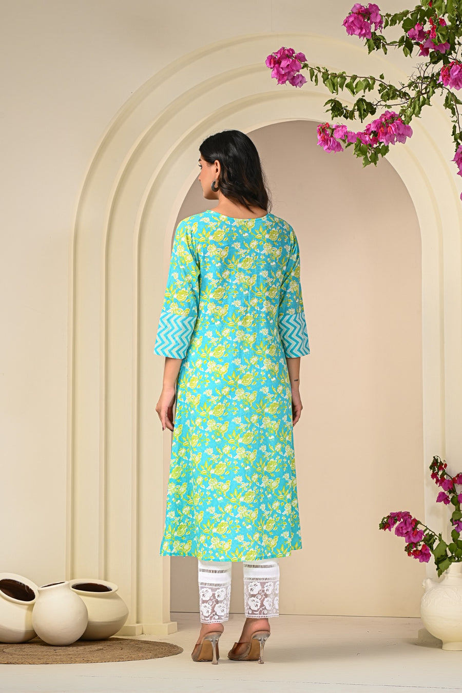 Kurti for Women - Stylish Ethnic Wear by Aaronee