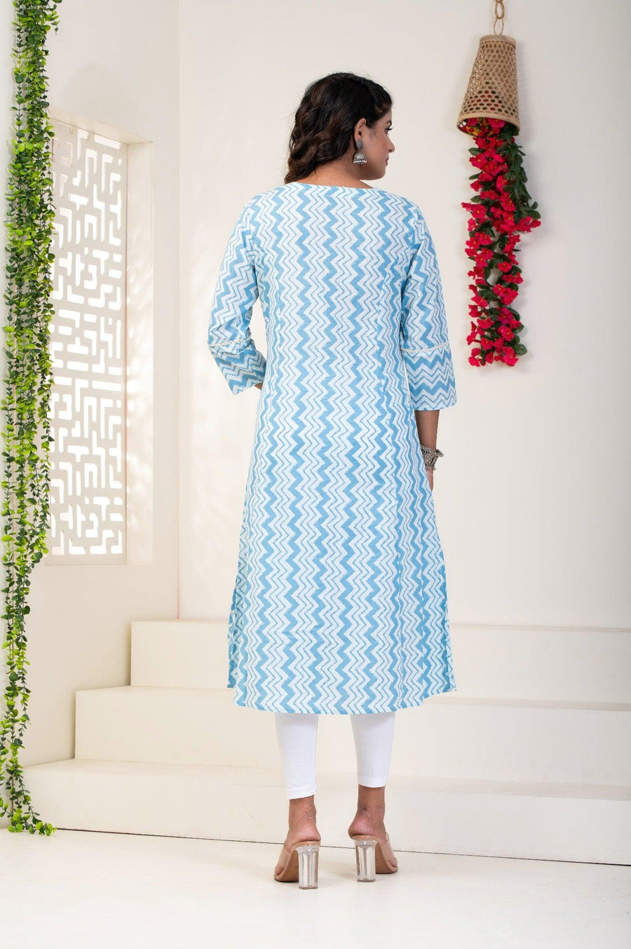 Kurti for Women - Stylish and Comfortable | Aaronee