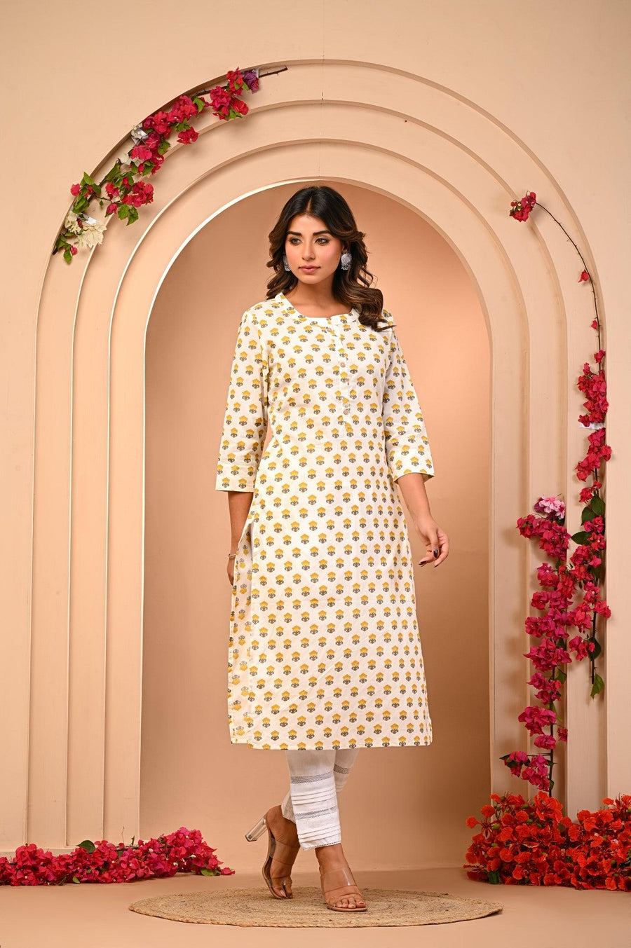 Kurti for Women - Elegant Ethnic Wear by Aaronee