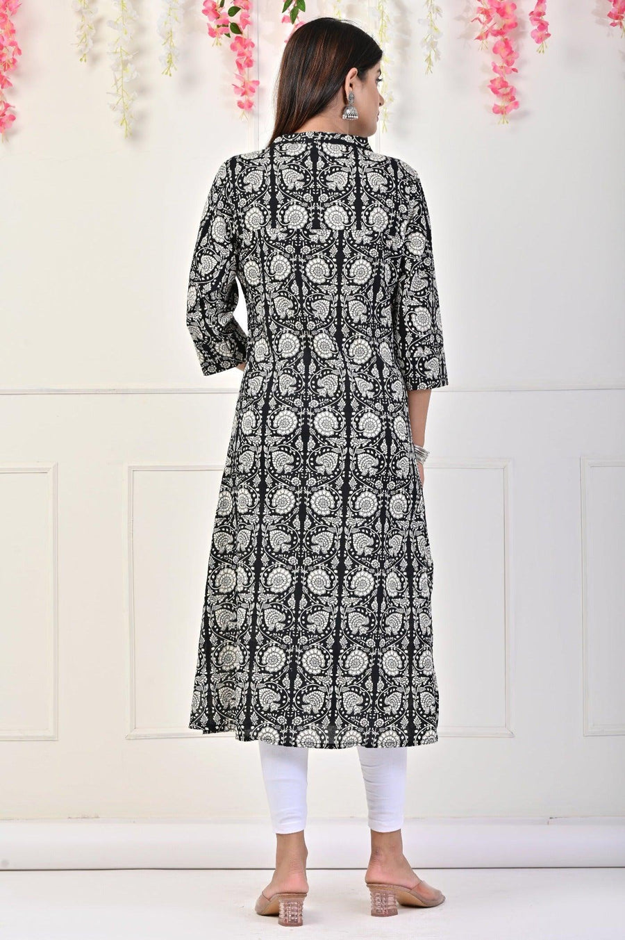 Black Printed Kurti for Women - Elegant Ethnic Wear | Aaronee