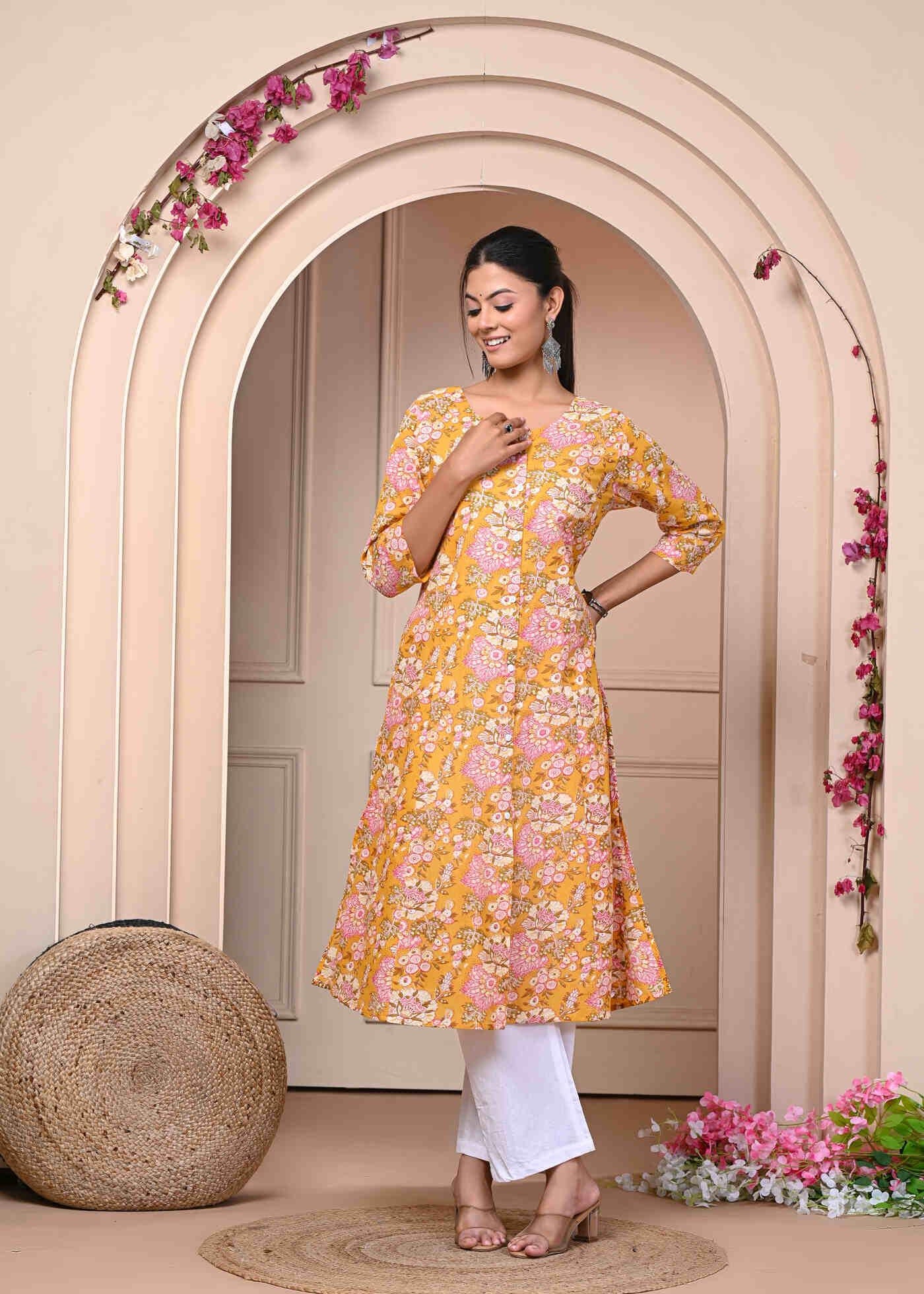 Kurti for Women - Elegant Ethnic Wear by Aaronee