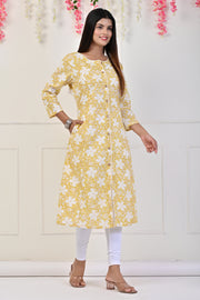 Elevate your style With Kurtis