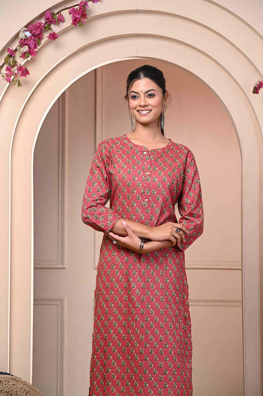 Elegant Red Floral Kurti - Stylish & Comfortable