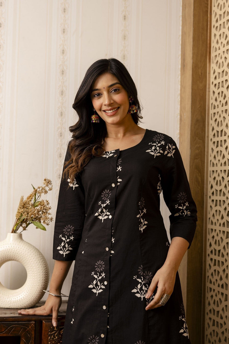 Elegant Black Floral Kurta Set