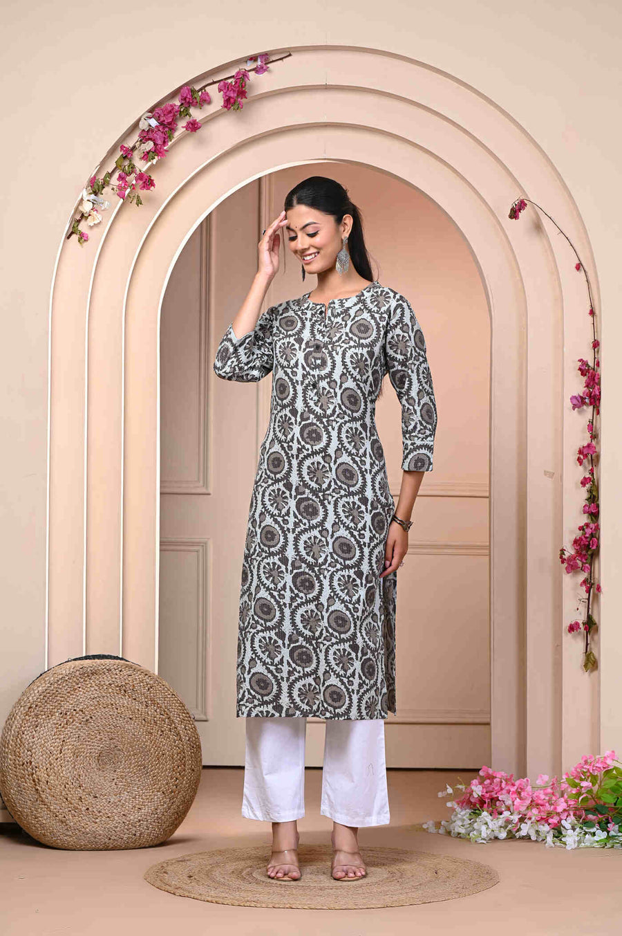 Elegant Printed Kurti - Stylish & Comfortable