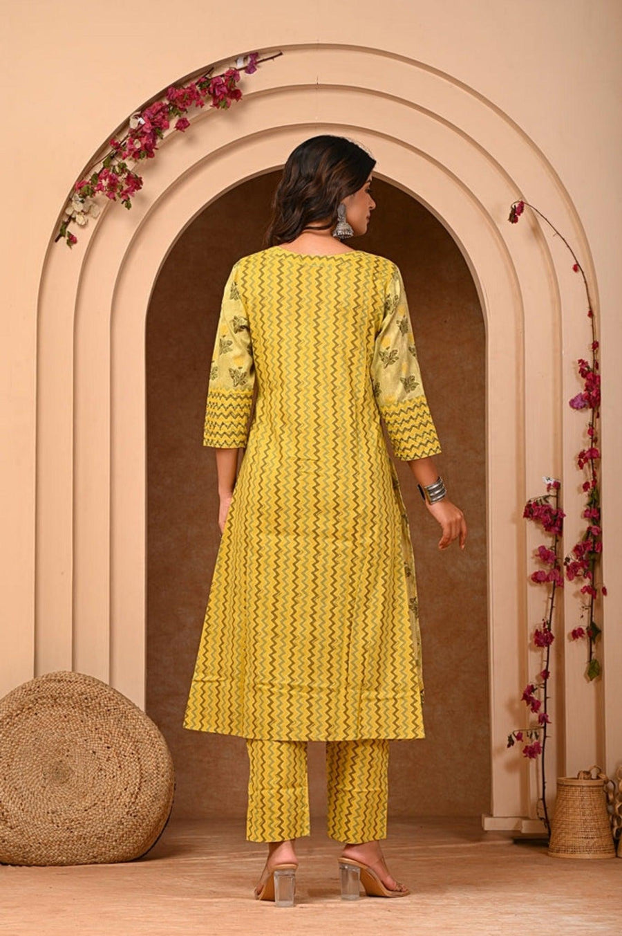 Elevate Your Style with Aaronee Straight Kurta Pant and Dupatta Set.