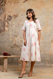 Stylish midi-length floral dress for ladies
