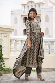 Step into the epitome of Ethnic wear fashion