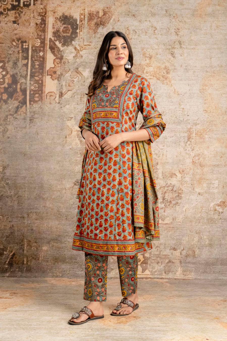Woman in Aaronee traditional cotton suit