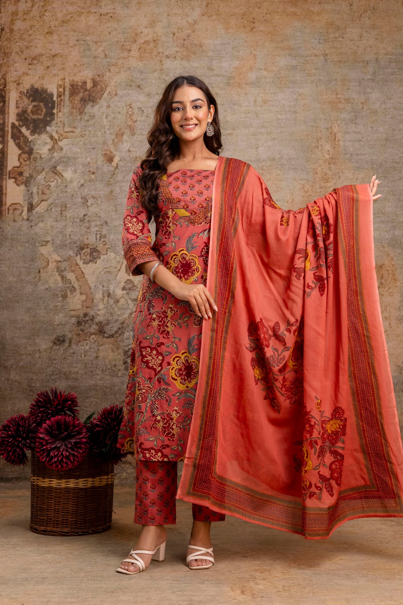 Woman wearing Aaronee pure cotton floral dupatta set