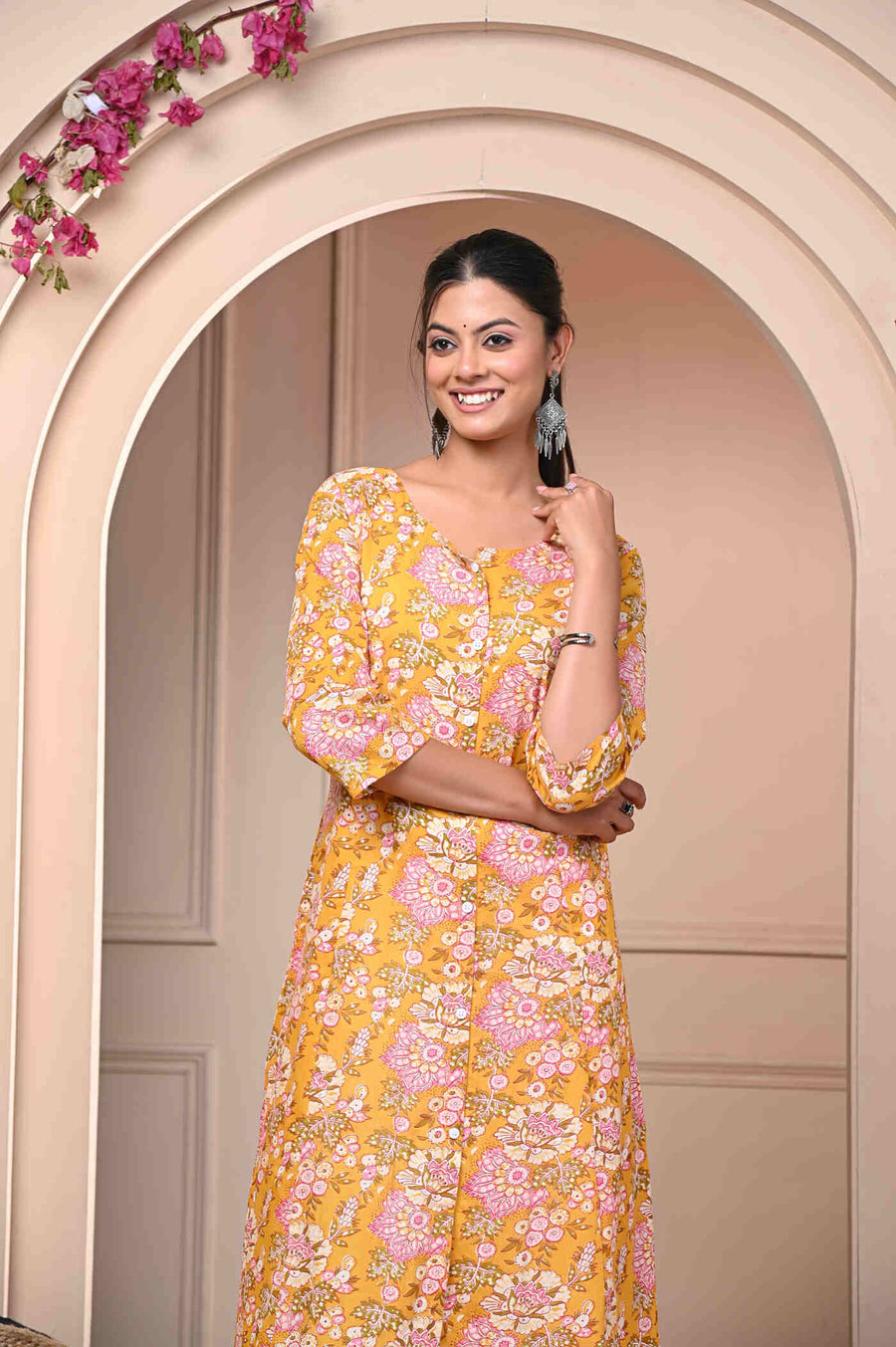 Elegant Floral Yellow Kurti - Comfortable & Stylish