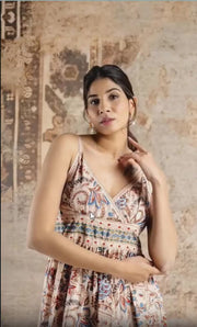 Step Into Summer in Style – LUXE BLOOM Floral Midi Dress